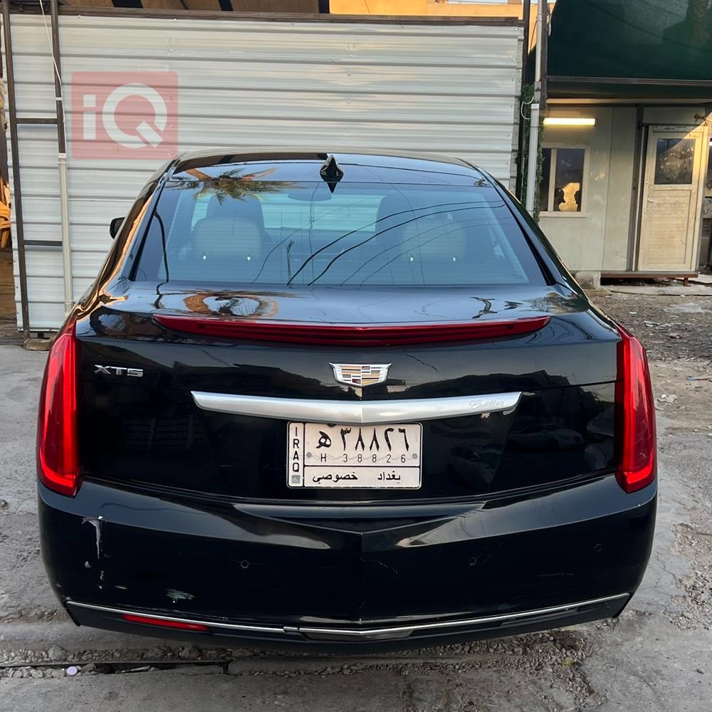 كاديلاك XTS